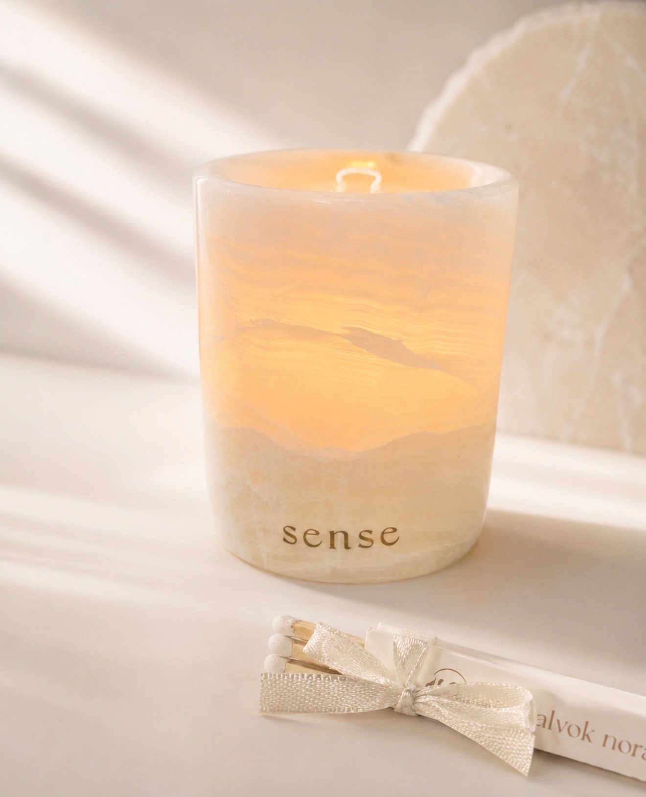 Refillable Onyx Candle | White - Image 2